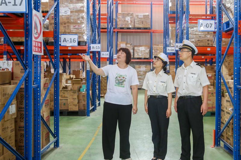 跨境电商跨越式增长(图)----烟台海关创新监管服务保障跨 跨境电商跨越式增长(图)----烟台海关创新监管服务保障跨