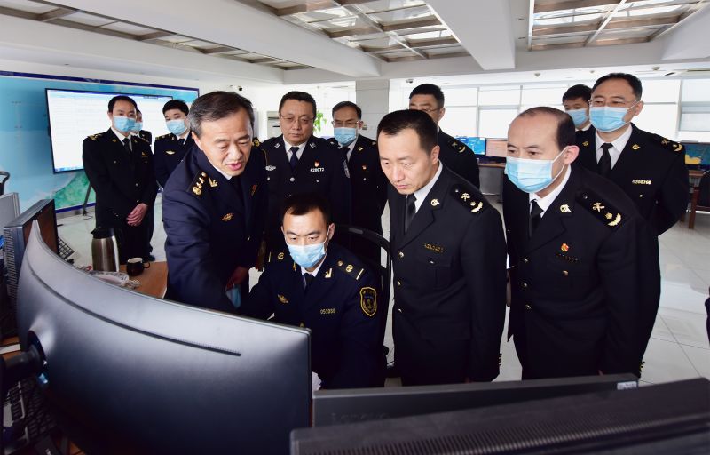 烟台海关与烟台海事局签署合作备忘录(图) 烟台海关与烟台海事局签署合作备忘录(图)