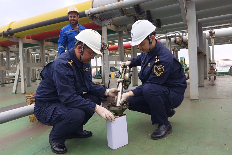 青岛海关探索进口燃料油“税检合一”改革为企降本增效( 青岛海关探索进口燃料油“税检合一”改革为企降本增效(