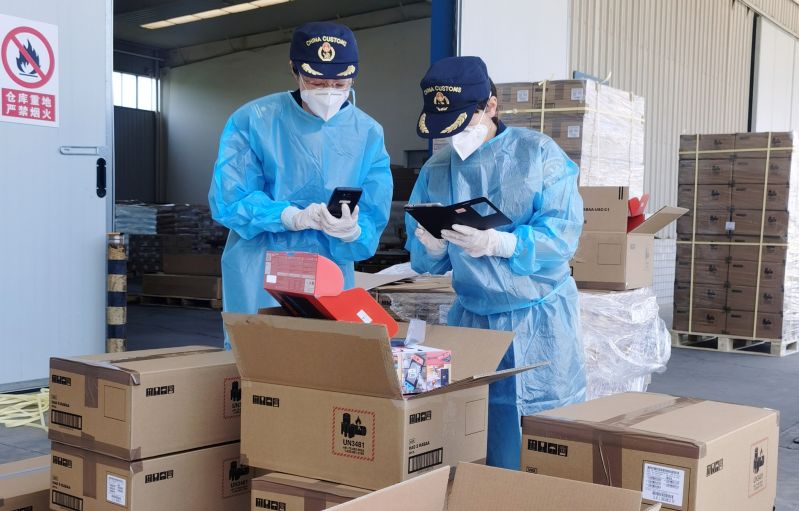 电子产品“坐着”中欧班列去中东欧(图) 电子产品“坐着”中欧班列去中东欧(图)
